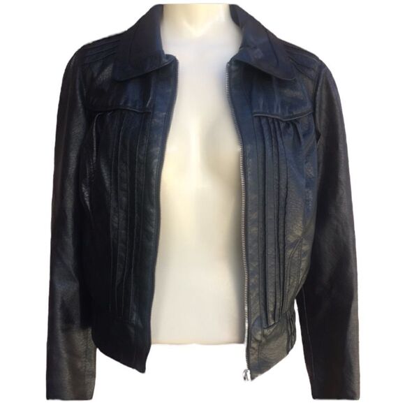 Windsor Vegan Faux Black Leather Pleated Moto Jacket - Picture 6 of 8